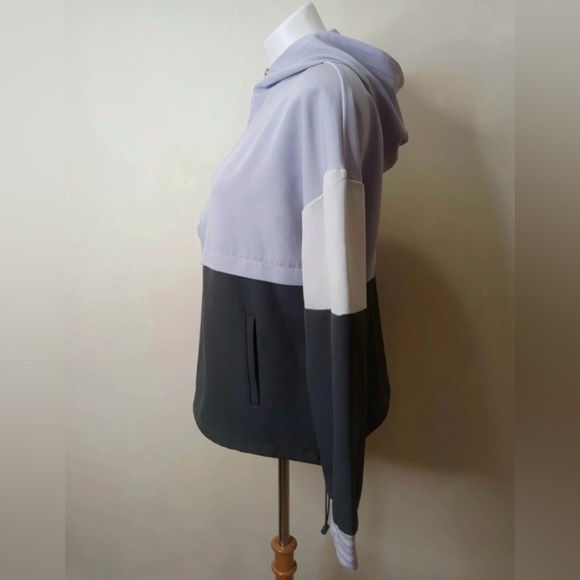 Avia Colorblock Hooded Windbreaker Pullover Women’s M (8-10) - Picture 4 of 12